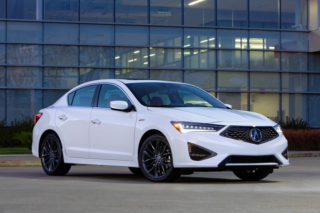 Acura ILX reviews photo