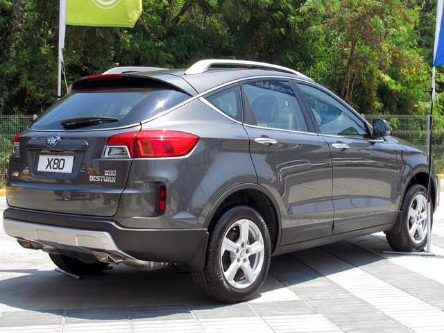 FAW Besturn X80 auto show