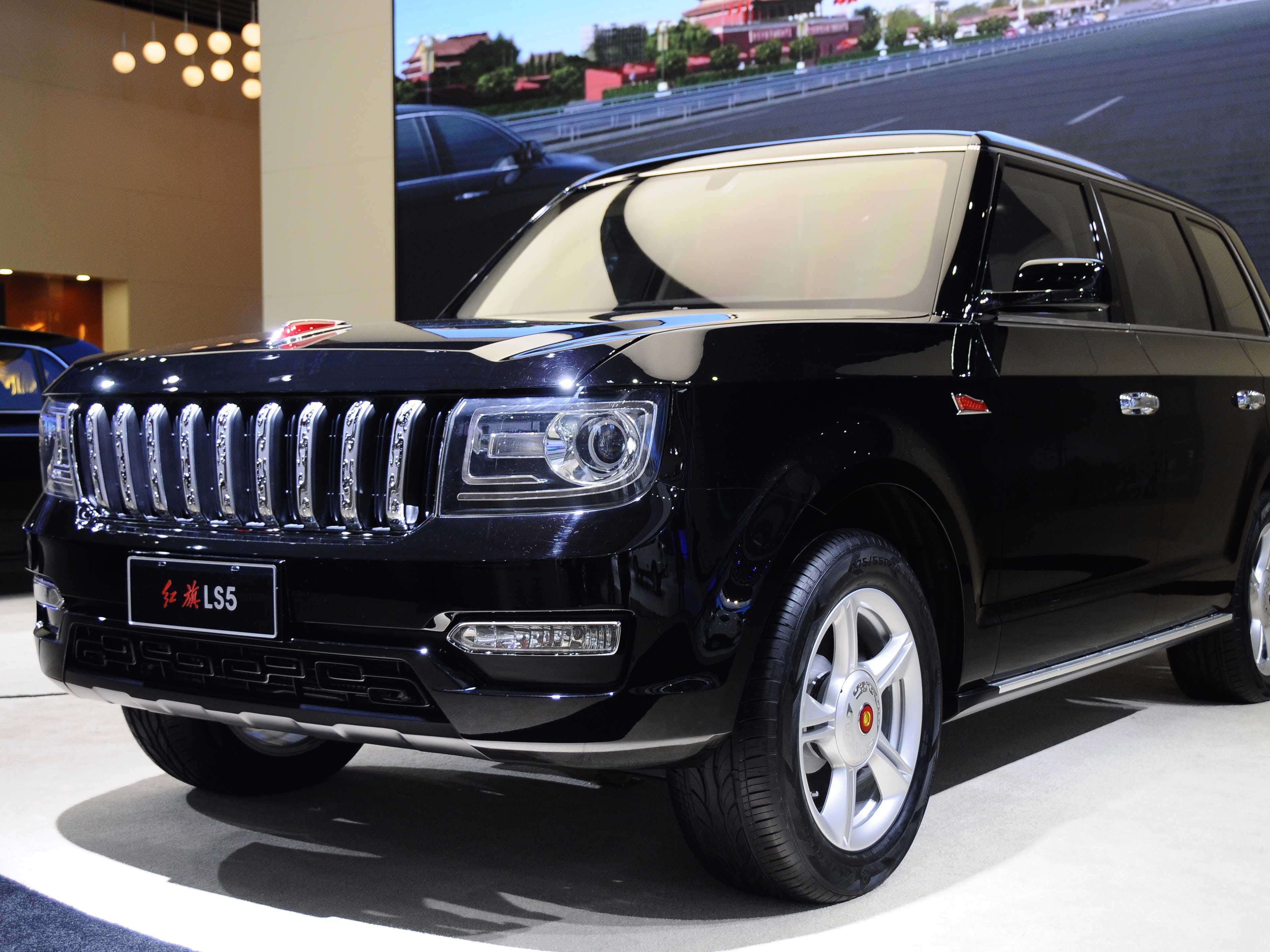 FAW HongQi HS7 accessories restyling
