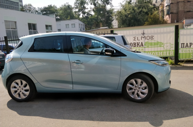 Renault ZOE reviews 2019 Renault ZOE interior big