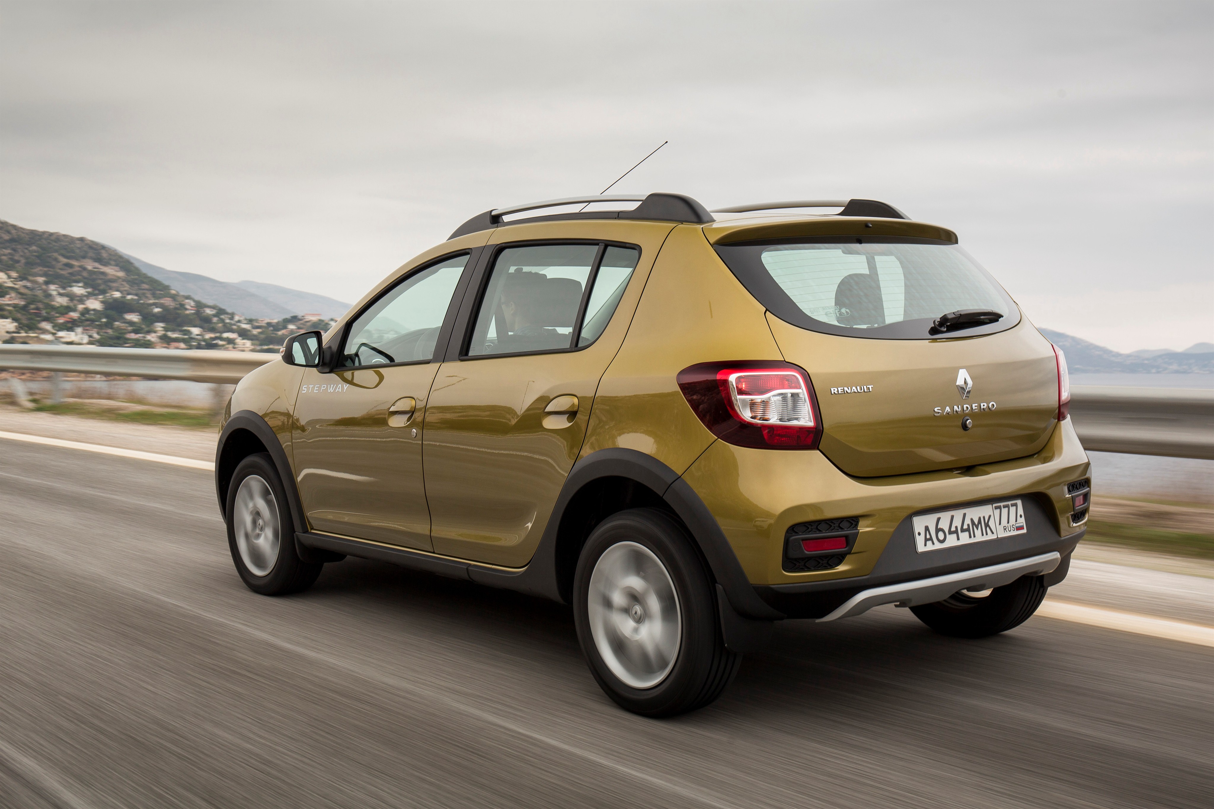 Renault Logan Stepway mod specifications