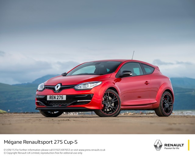 Renault Megane Hatchback Photos and Specs. Photo Renault Megane