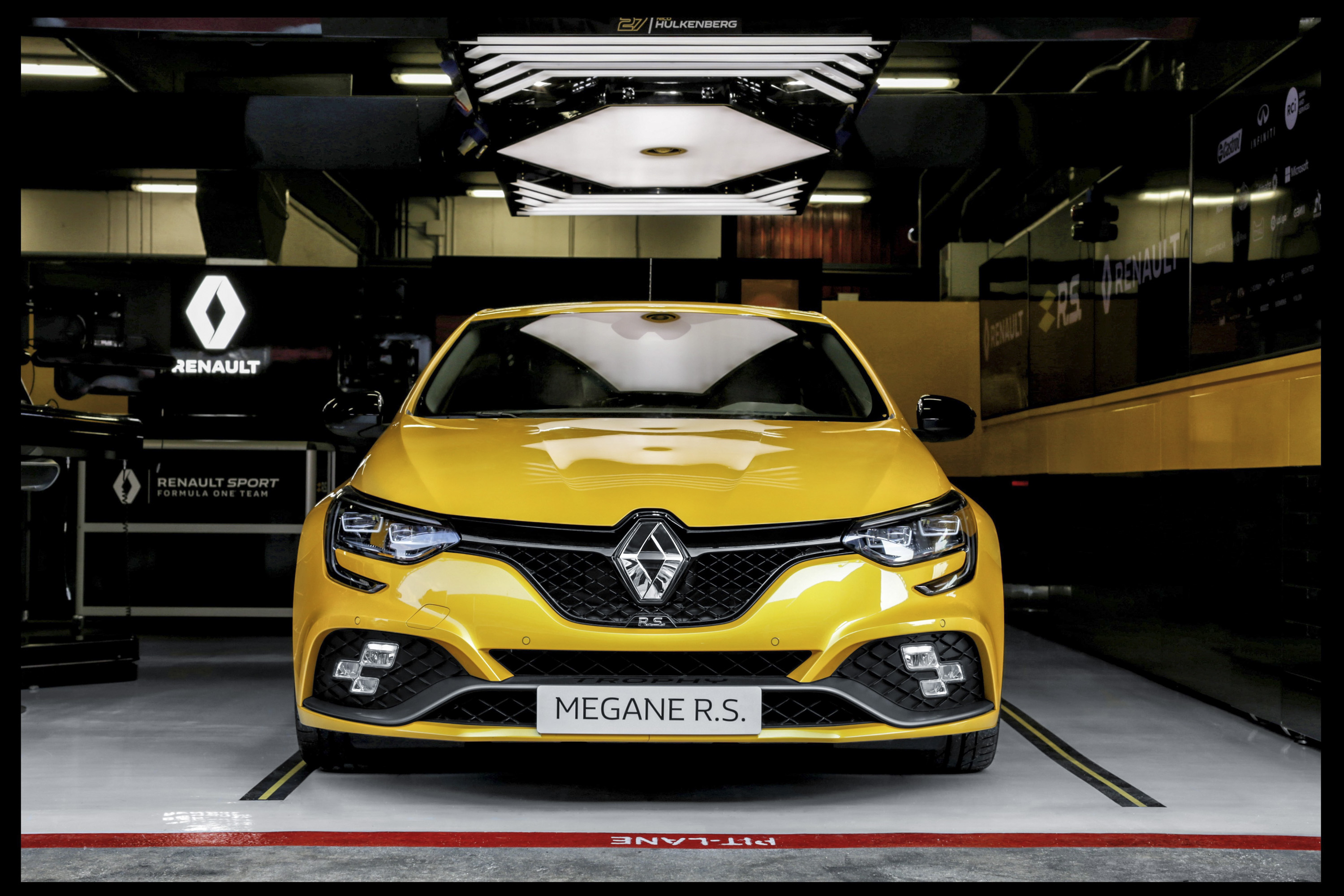 Renault Megane R.S. modern specifications