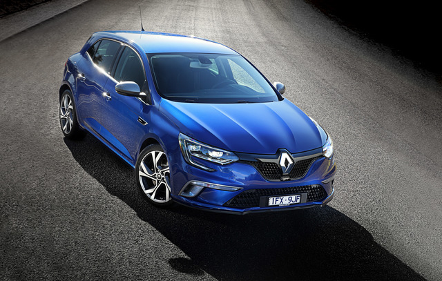 Renault Megane Sedan accessories photo Renault Megane Sedan sedan specifications