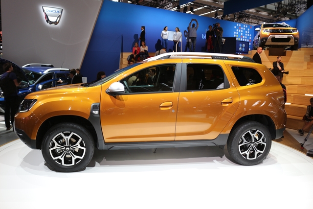 Renault Duster 4k big Renault Duster best big