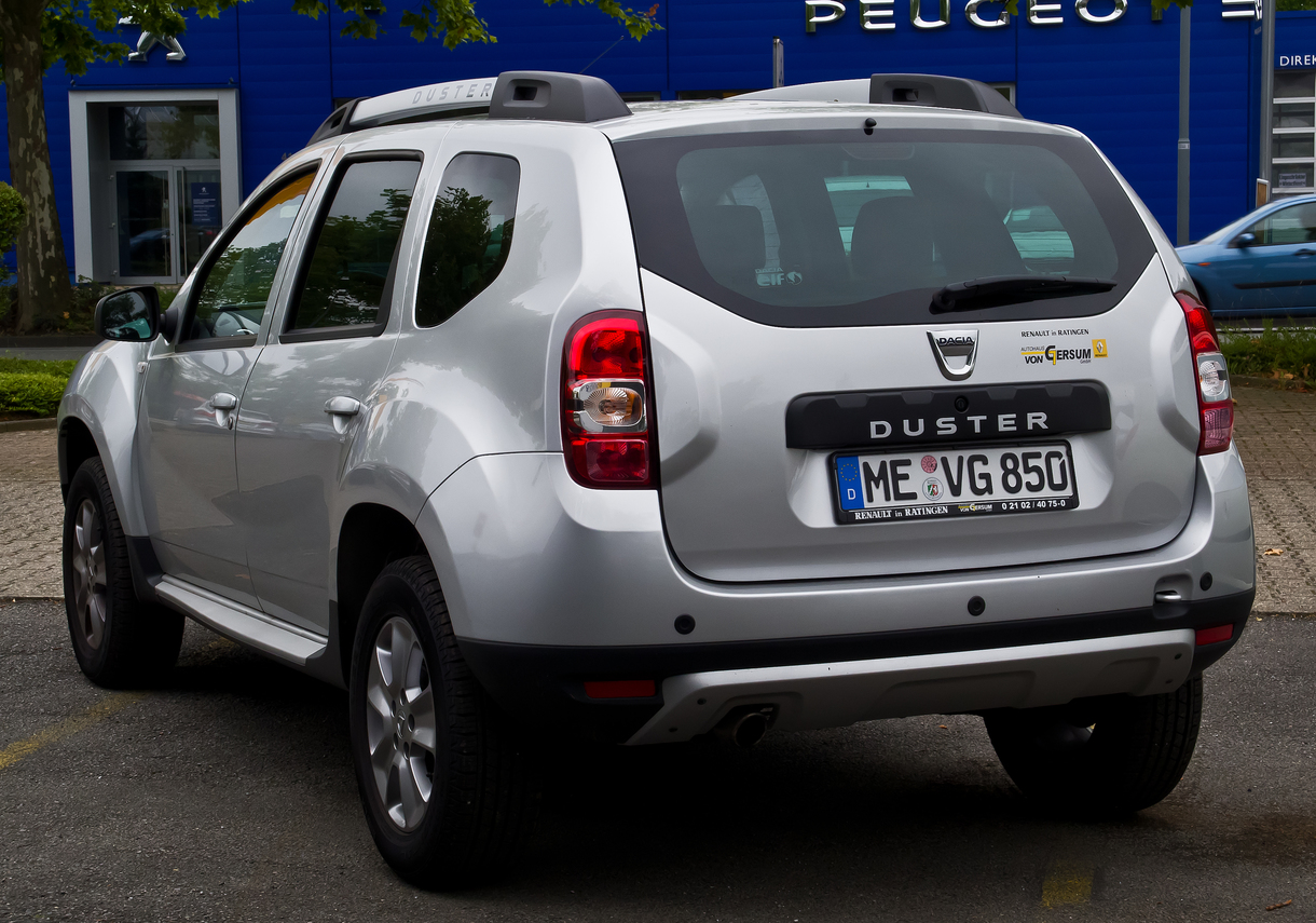 Renault duster серый