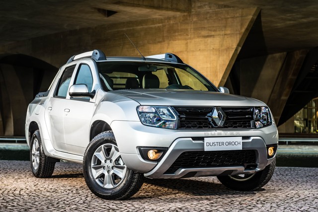 Renault Duster Oroch modern model