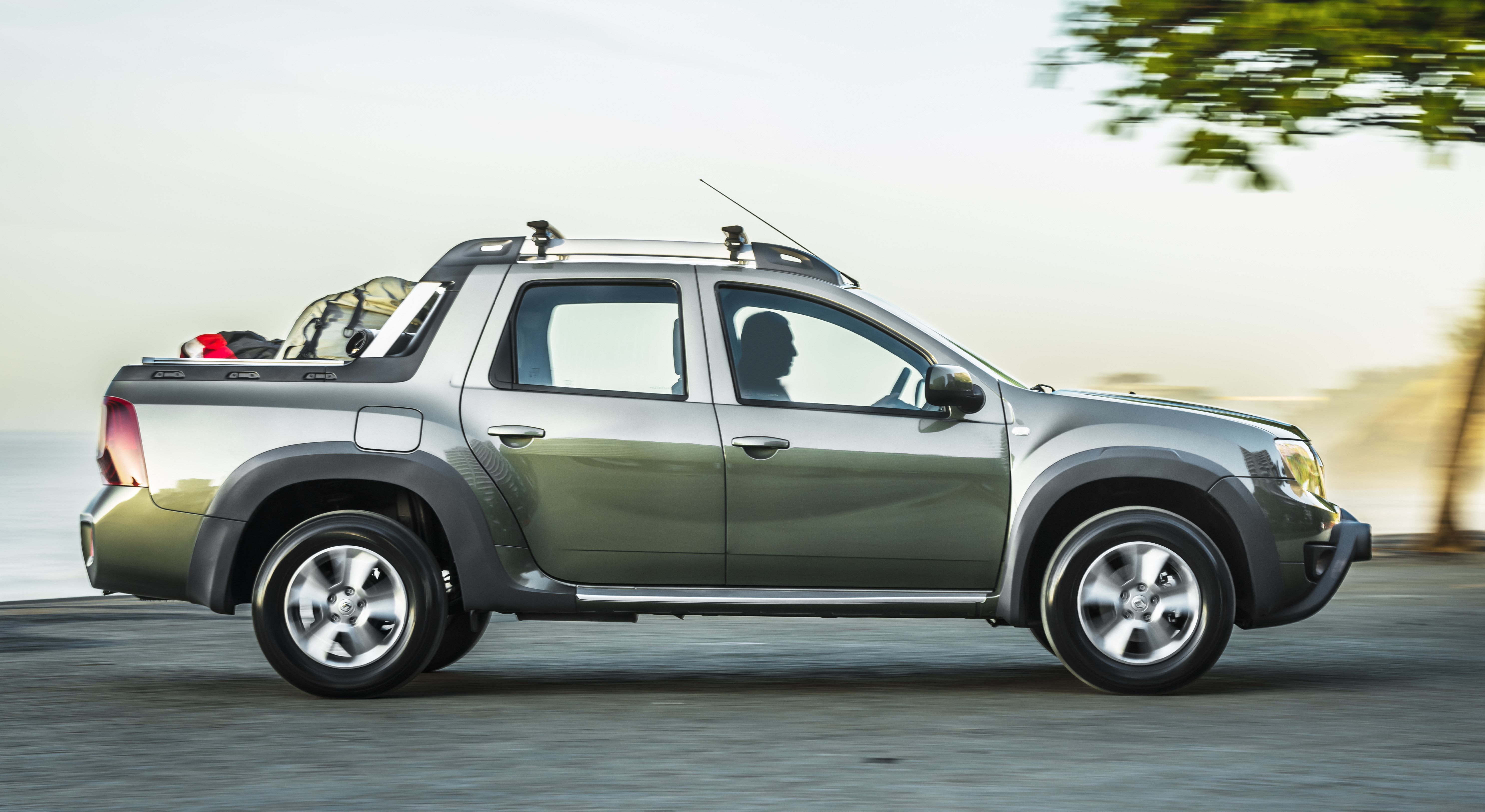 Renault Duster Oroch exterior specifications