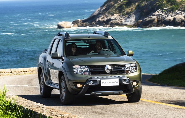 Renault Duster Oroch Photos and Specs. Photo Renault Duster Oroch