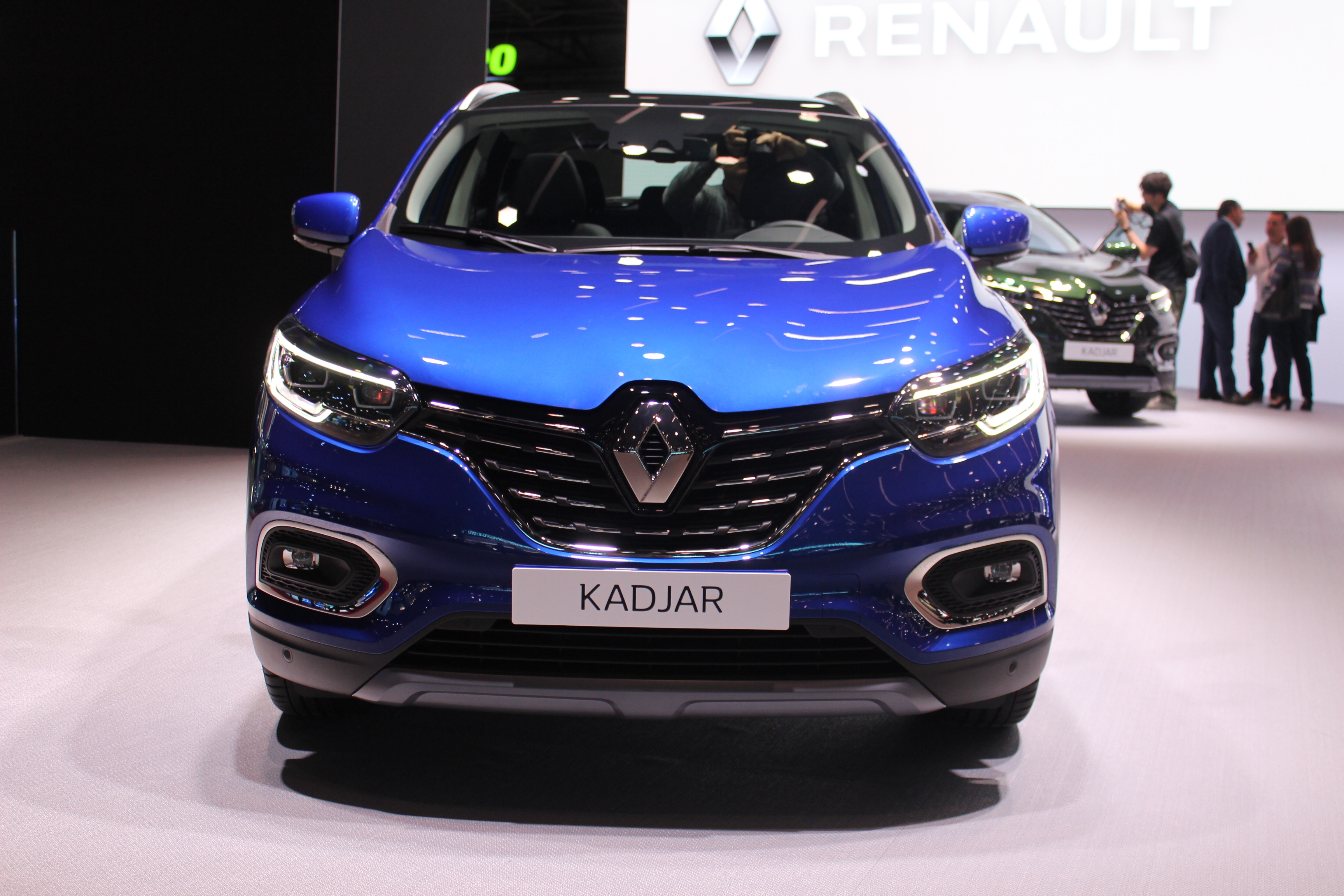 Renault Kadjar reviews big