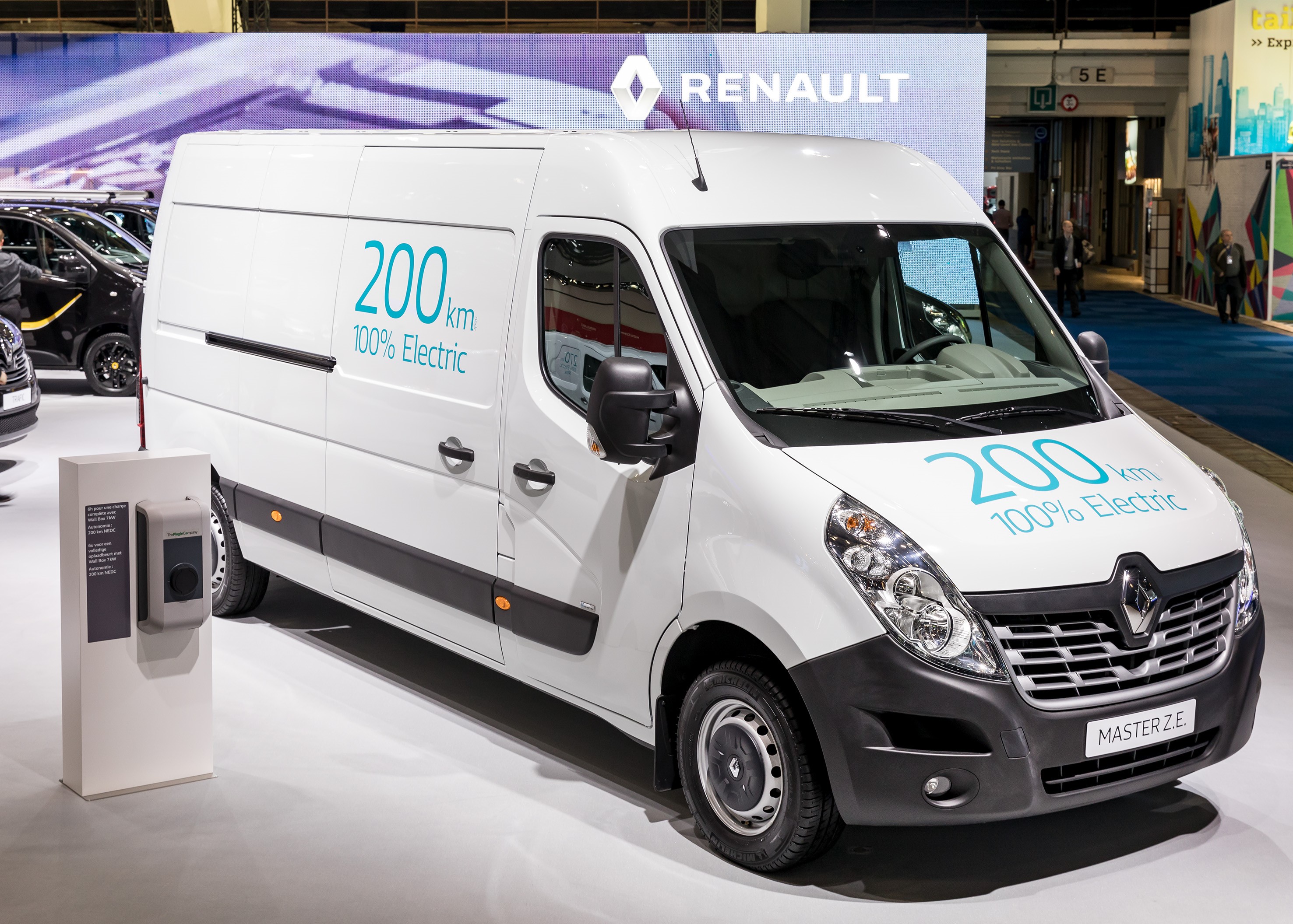 Renault Master interior 2020