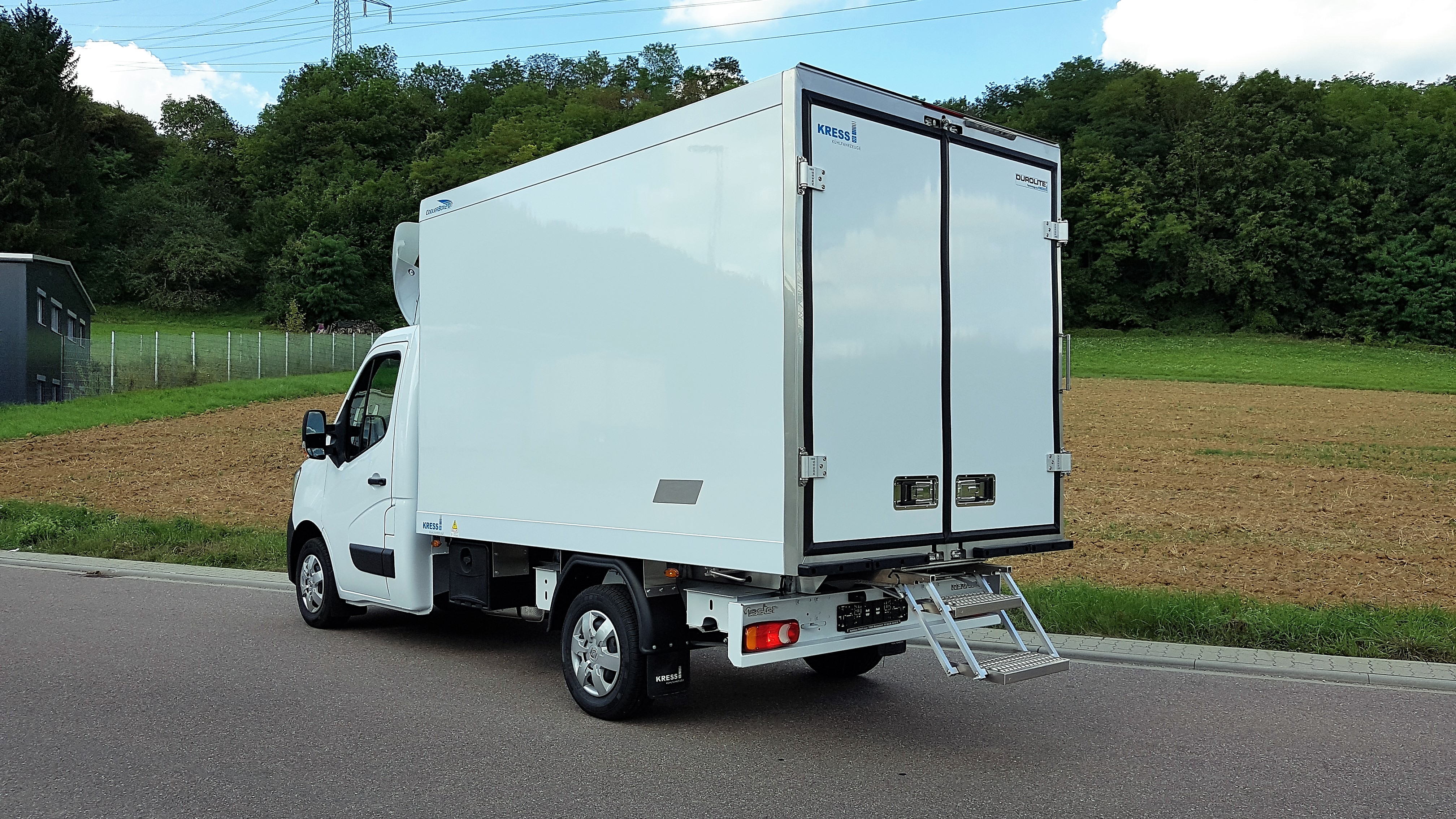 Renault Master reviews restyling