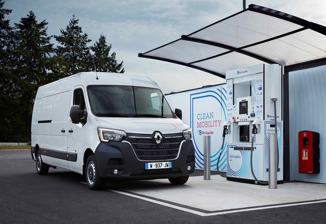 Renault Master Z.E. auto show