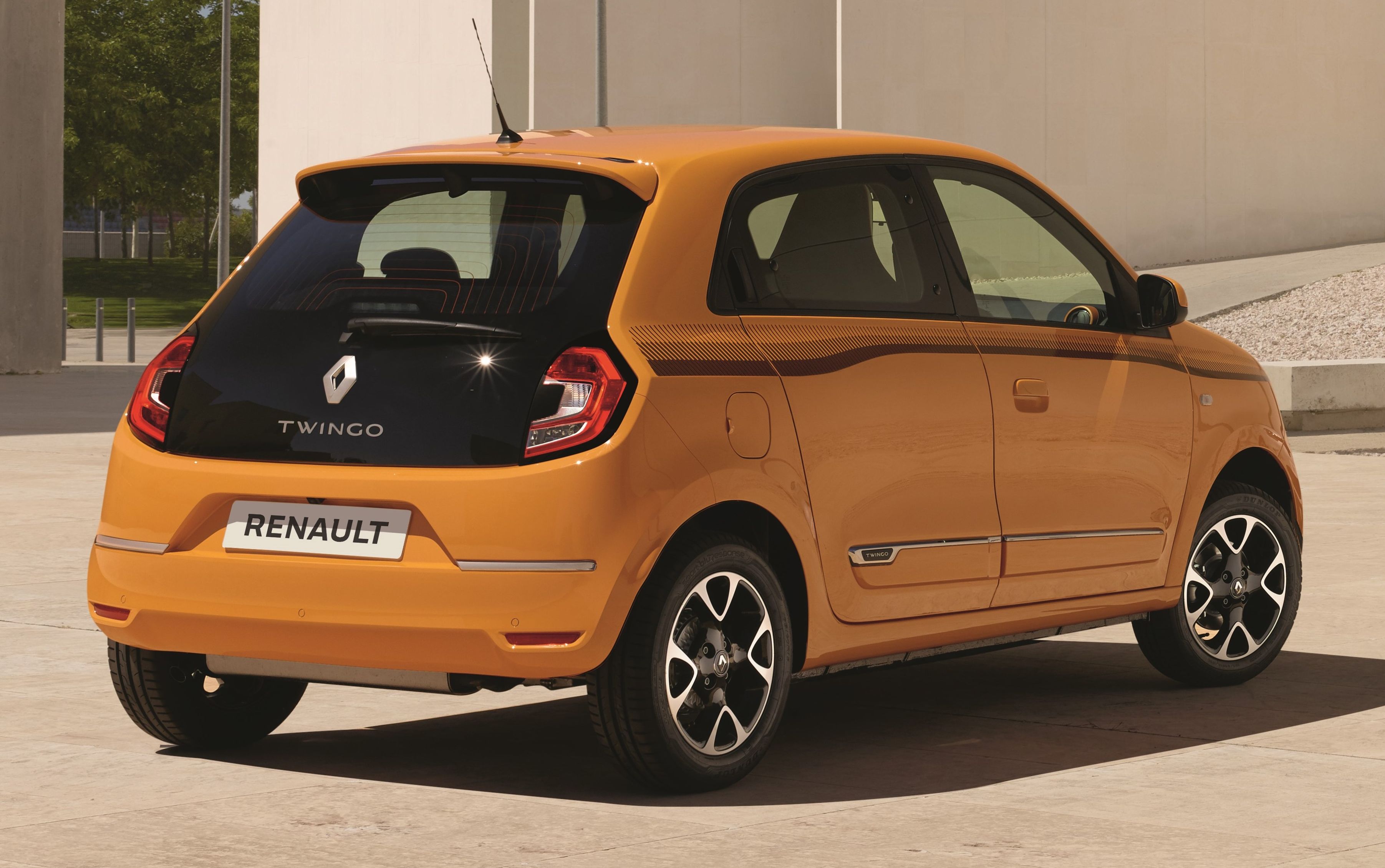 Renault Twingo accessories model
