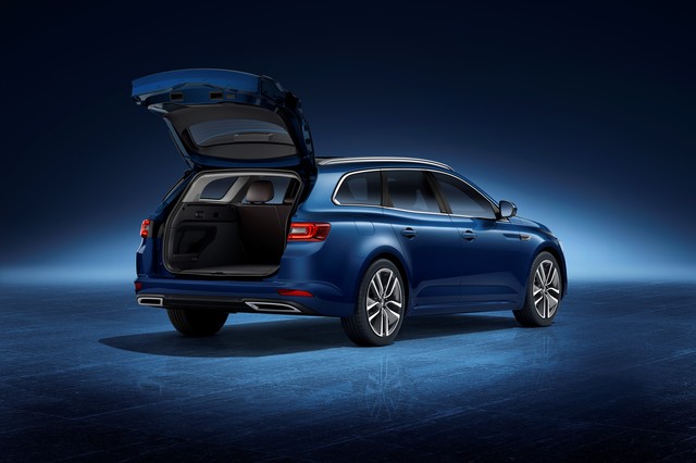 Renault Talisman Estate exterior big Renault Talisman Estate wagon specifications