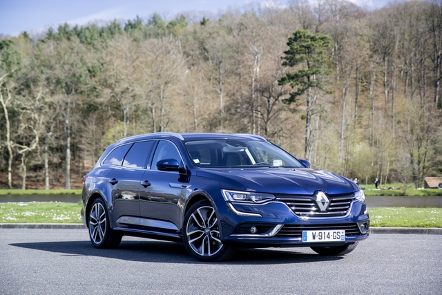 Renault Talisman Estate 4k big Renault Talisman Estate wagon big