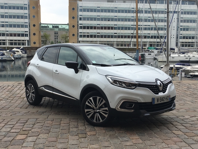 Renault Captur 4k restyling