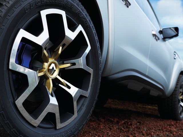 Renault Alaskan modern photo Renault Alaskan accessories restyling