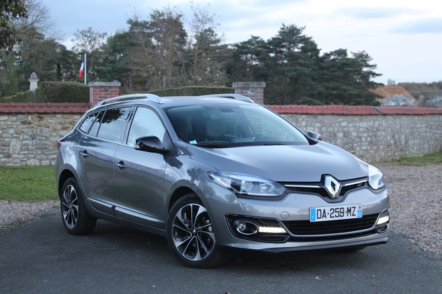 Renault Clio Estate modern 2016 Renault Clio Estate interior restyling