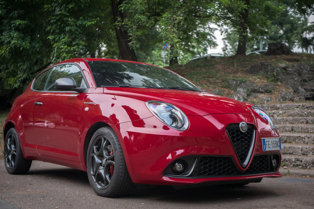 Alfa Romeo MiTo hd photo Alfa Romeo MiTo interior 2018