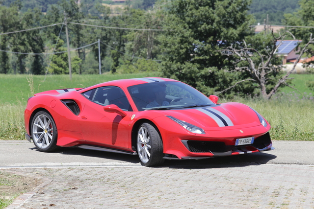 Ferrari 488 Pista auto show