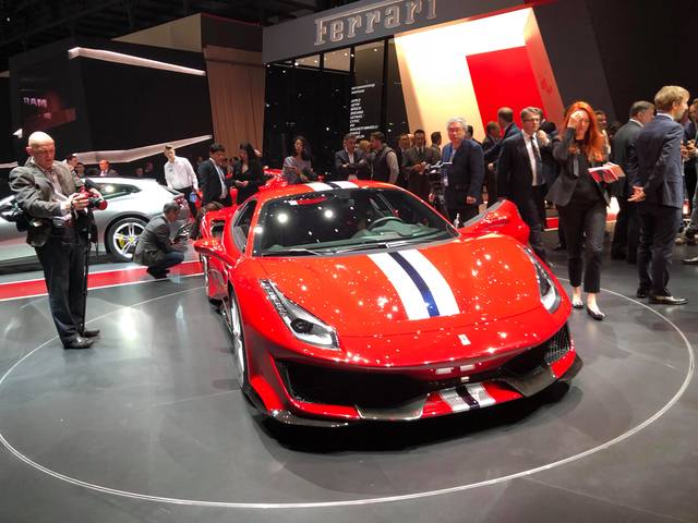 Ferrari 488 Pista reviews big