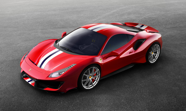 Ferrari 488 Pista interior specifications