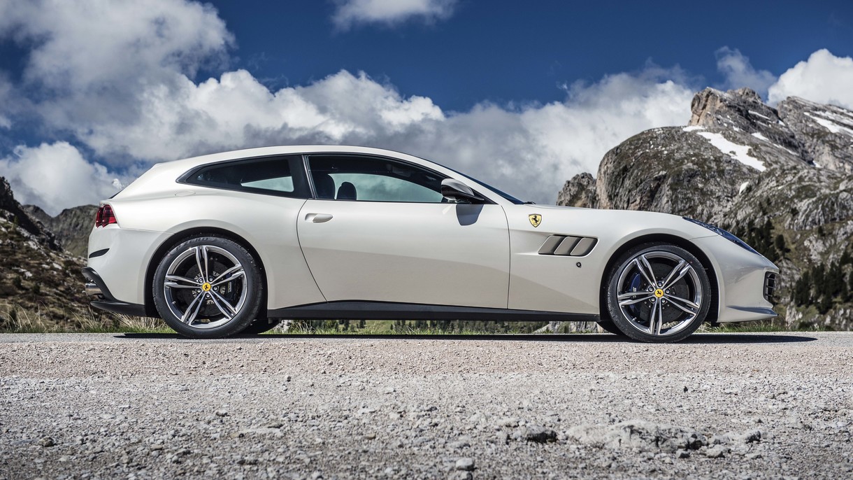 Ferrari shooting Brake