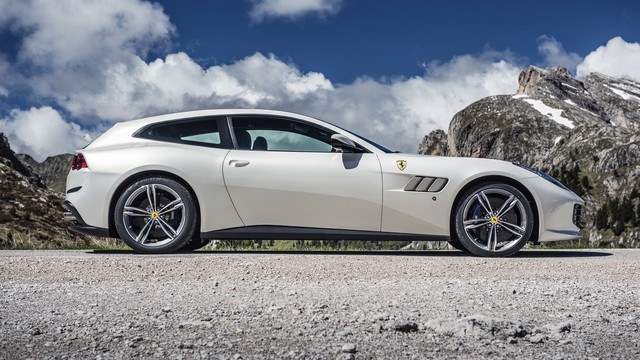 Ferrari GTC4lusso mod model