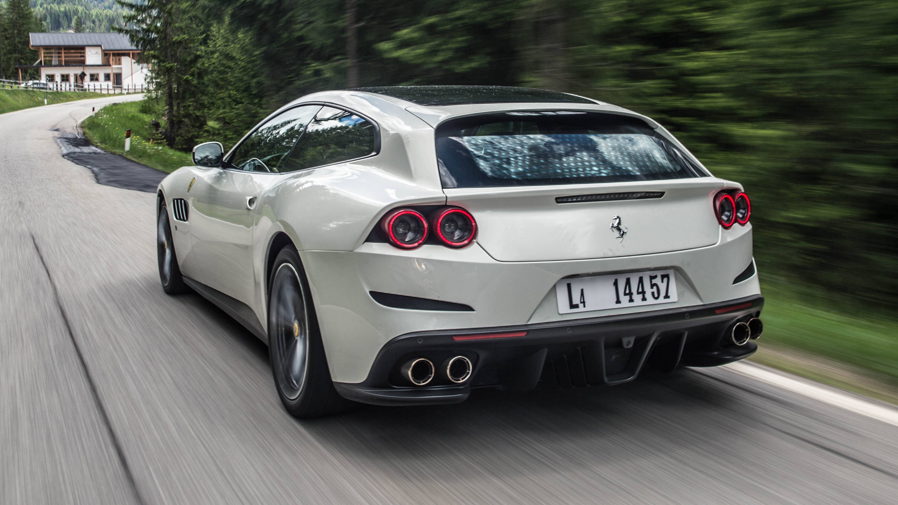 Ferrari GTC4lusso coupe restyling