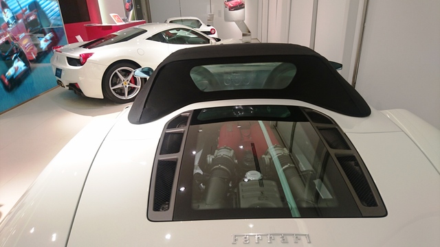 Ferrari 812superfast reviews big