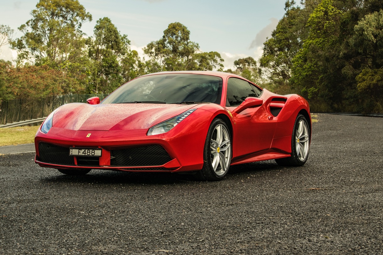 Фото ferrari 488 gtb