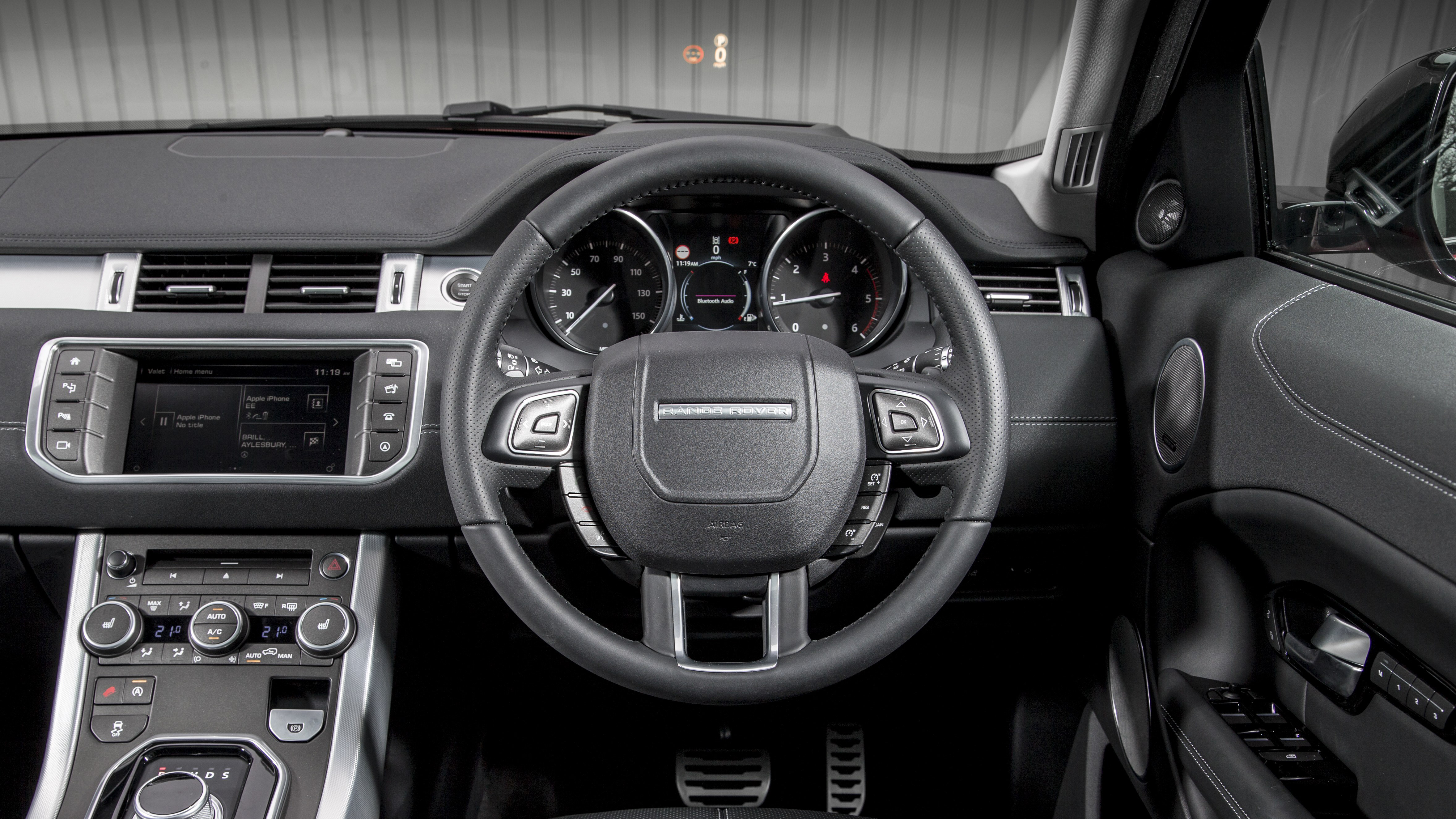 Land Rover Range Rover Evoque accessories specifications