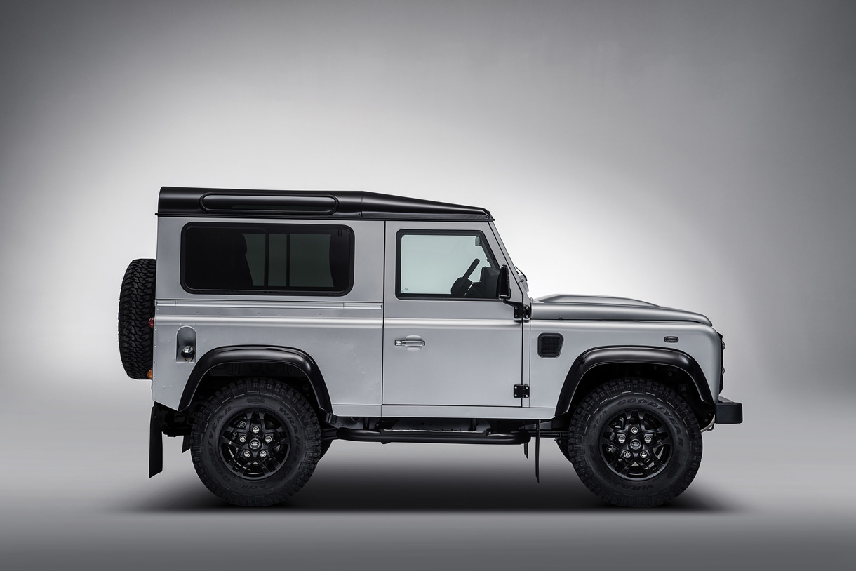land rover defender review 110