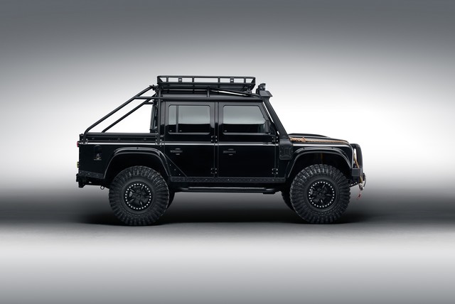 Land Rover Defender 110 mod photo