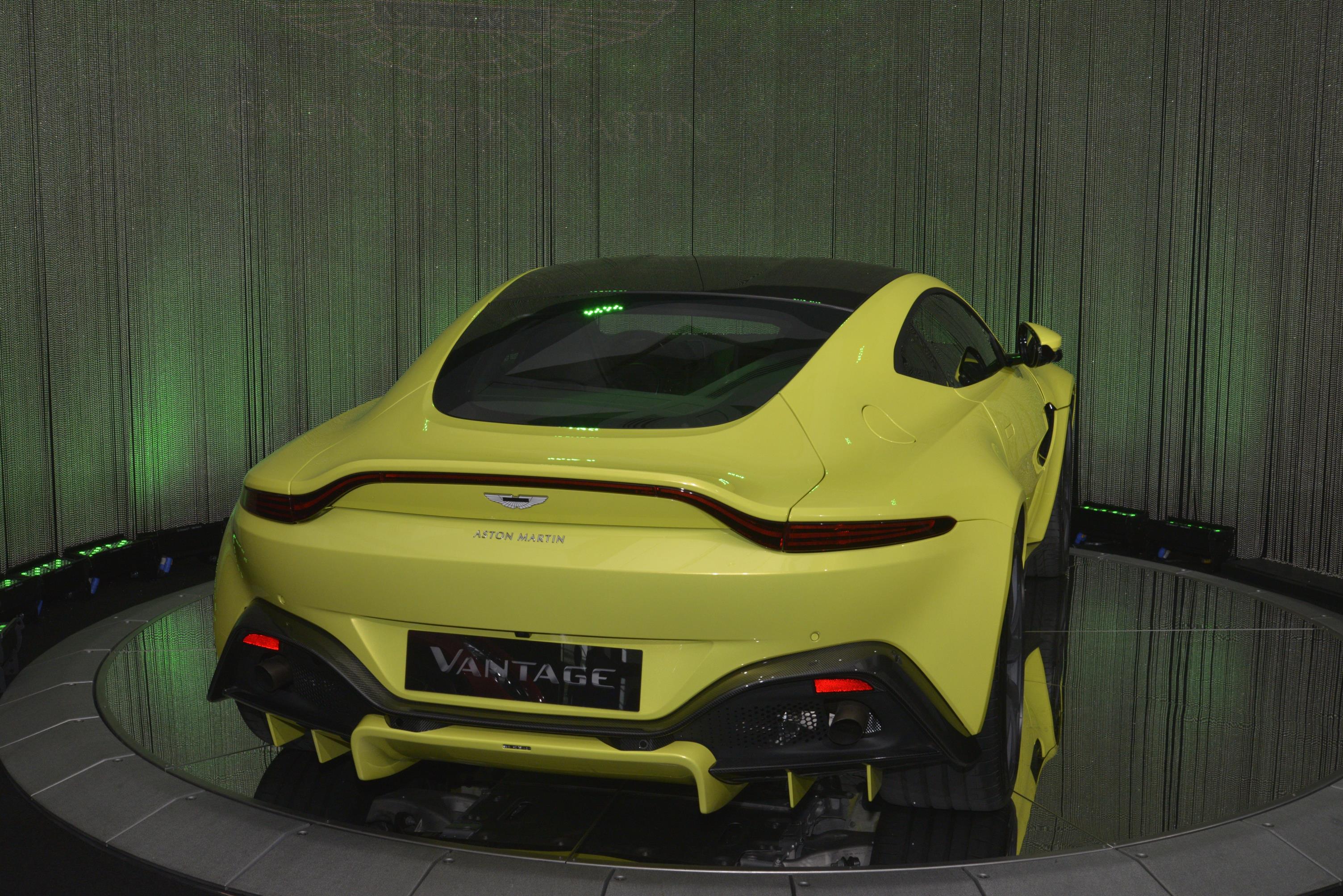 Aston Martin Vantage mod model