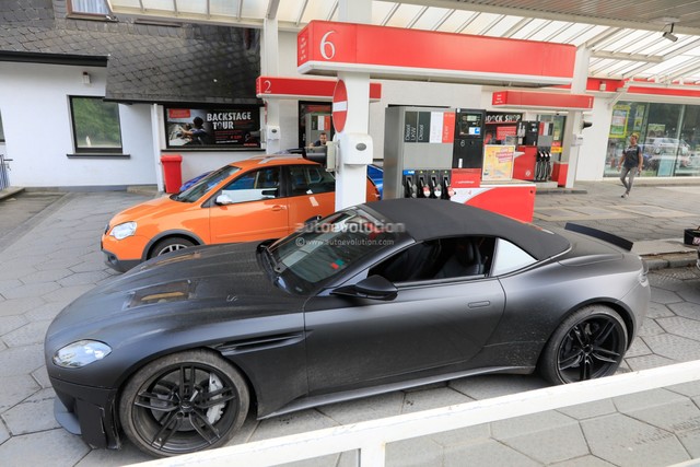 Aston Martin DBS Superleggera 4k restyling