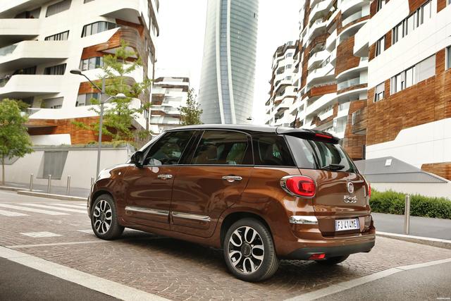 Fiat 500L 4k specifications Fiat 500L hd model