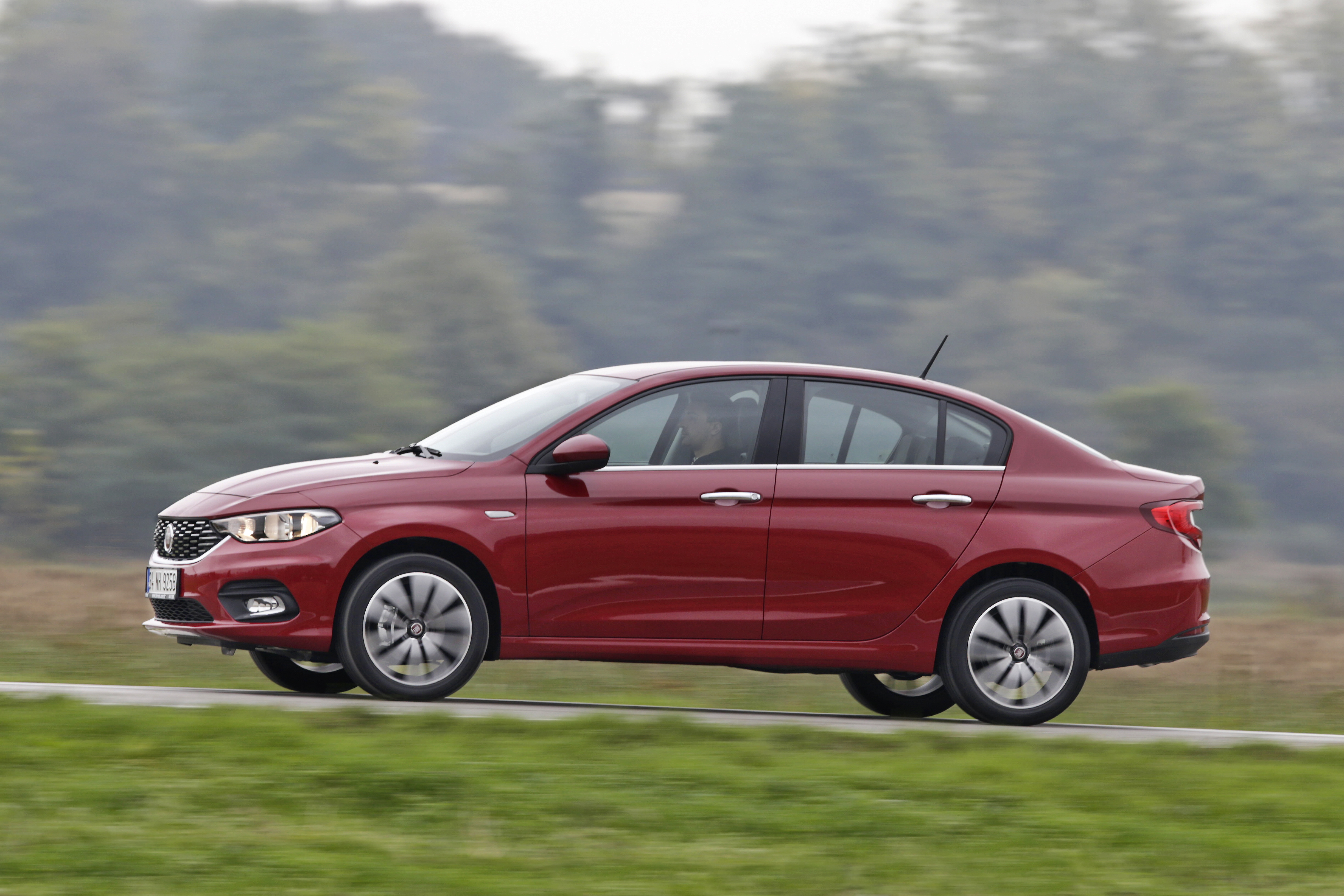 Fiat Tipo reviews photo