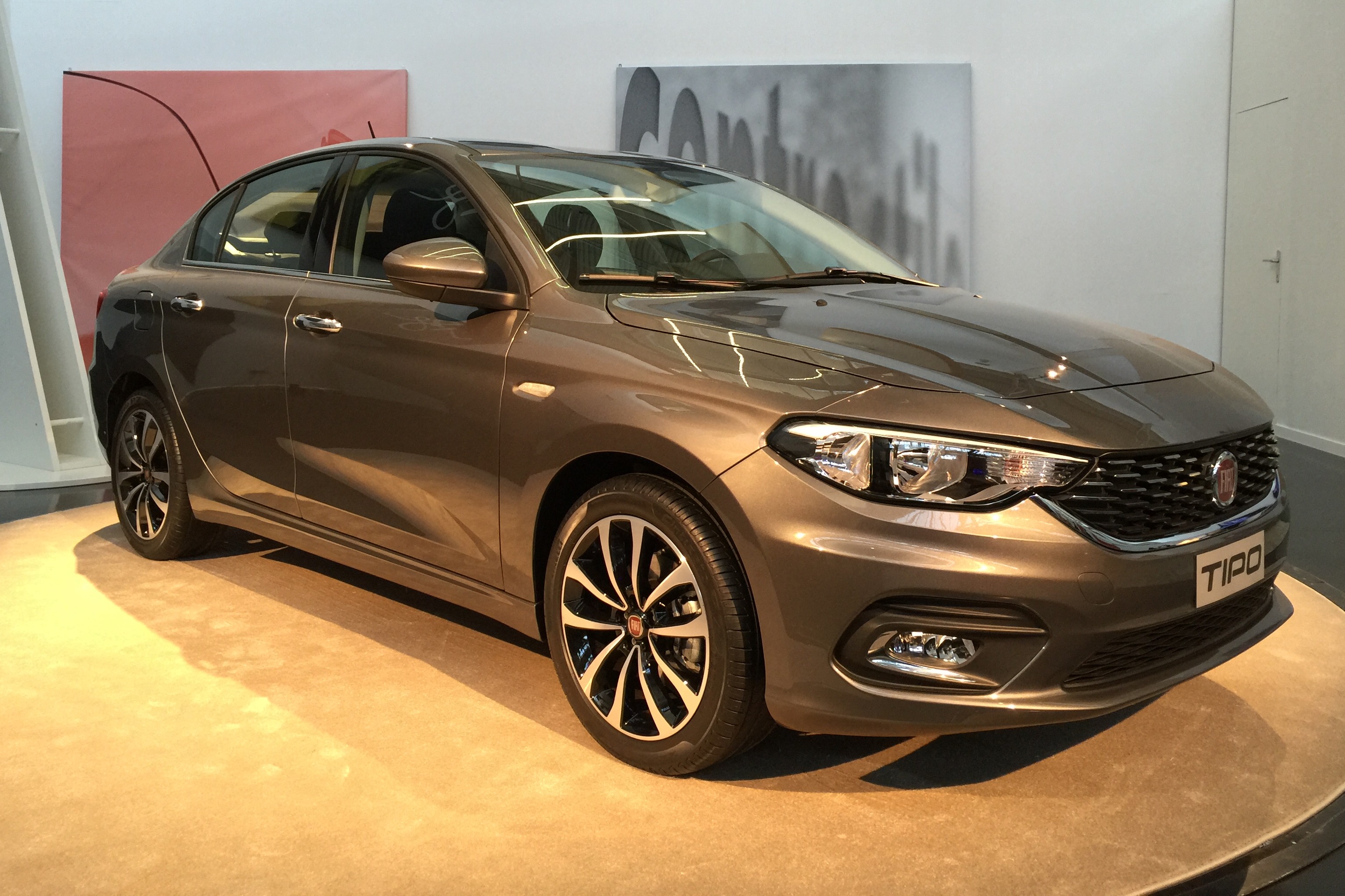 Fiat Tipo modern restyling