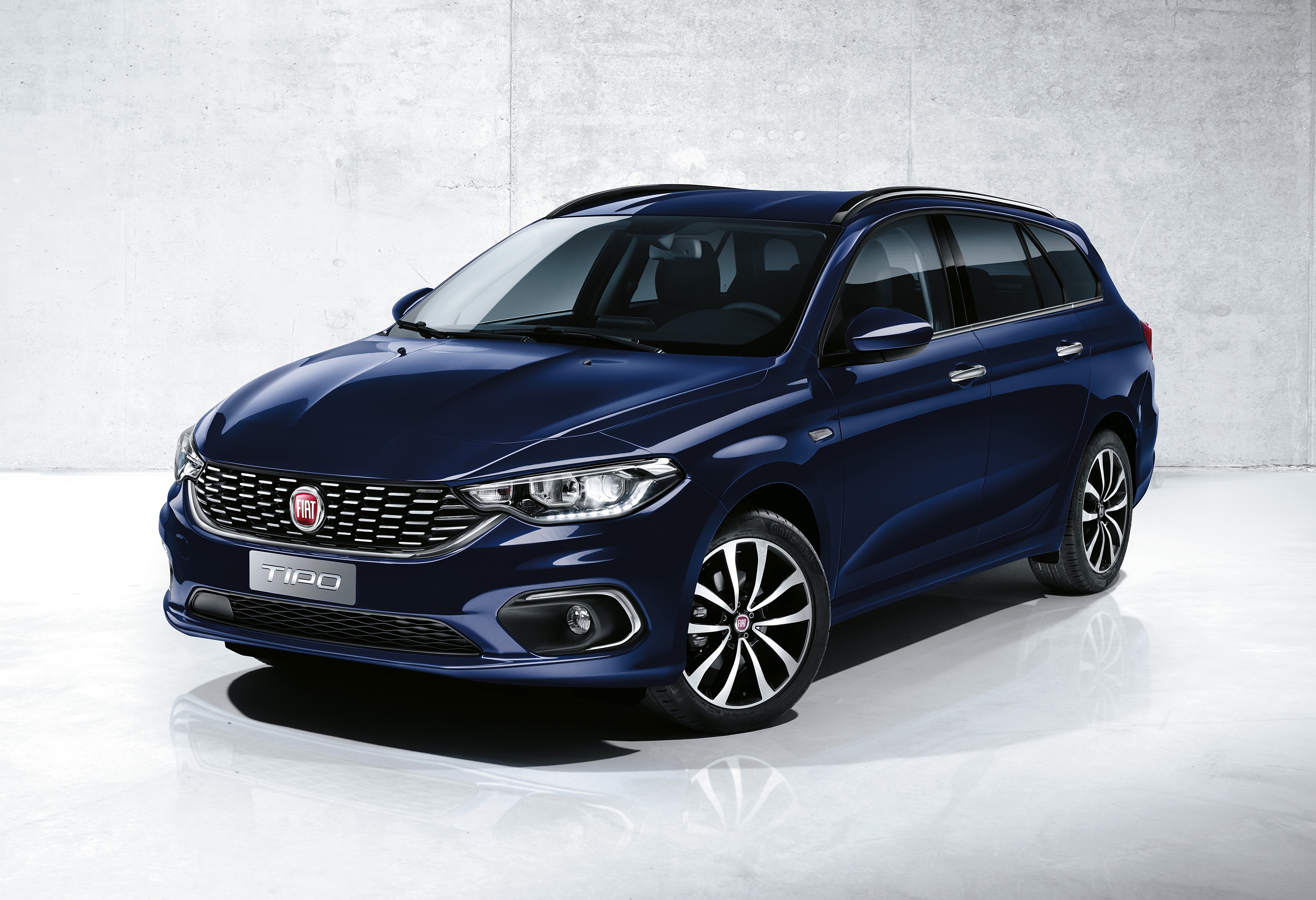 Fiat Tipo Hatchback reviews 2016