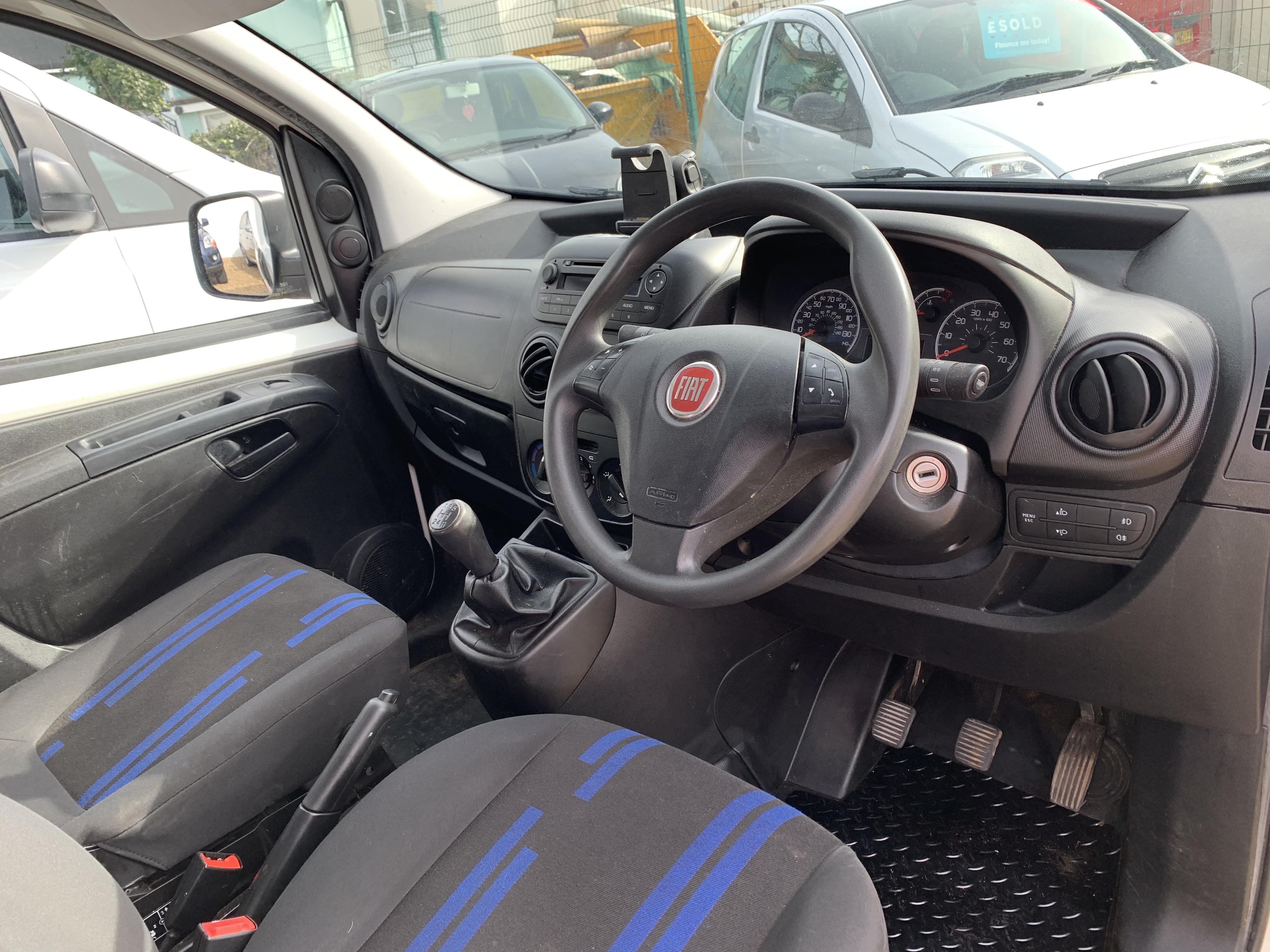 Fiat Fiorino Cargo van specifications