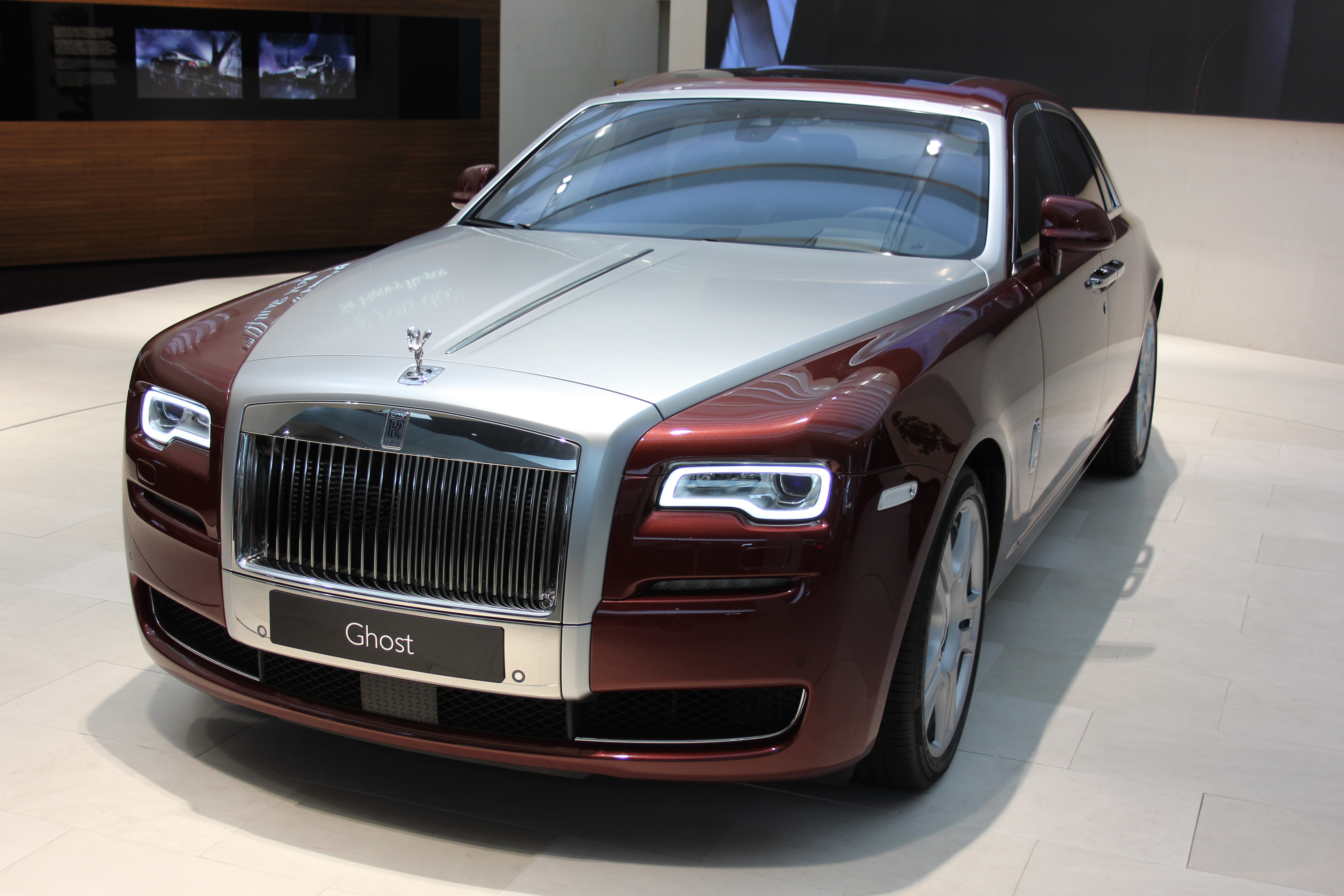 Rolls-Royce Ghost hd big