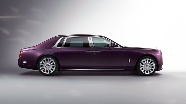 Rolls-Royce Phantom more photos Rolls-Royce Phantom auto show