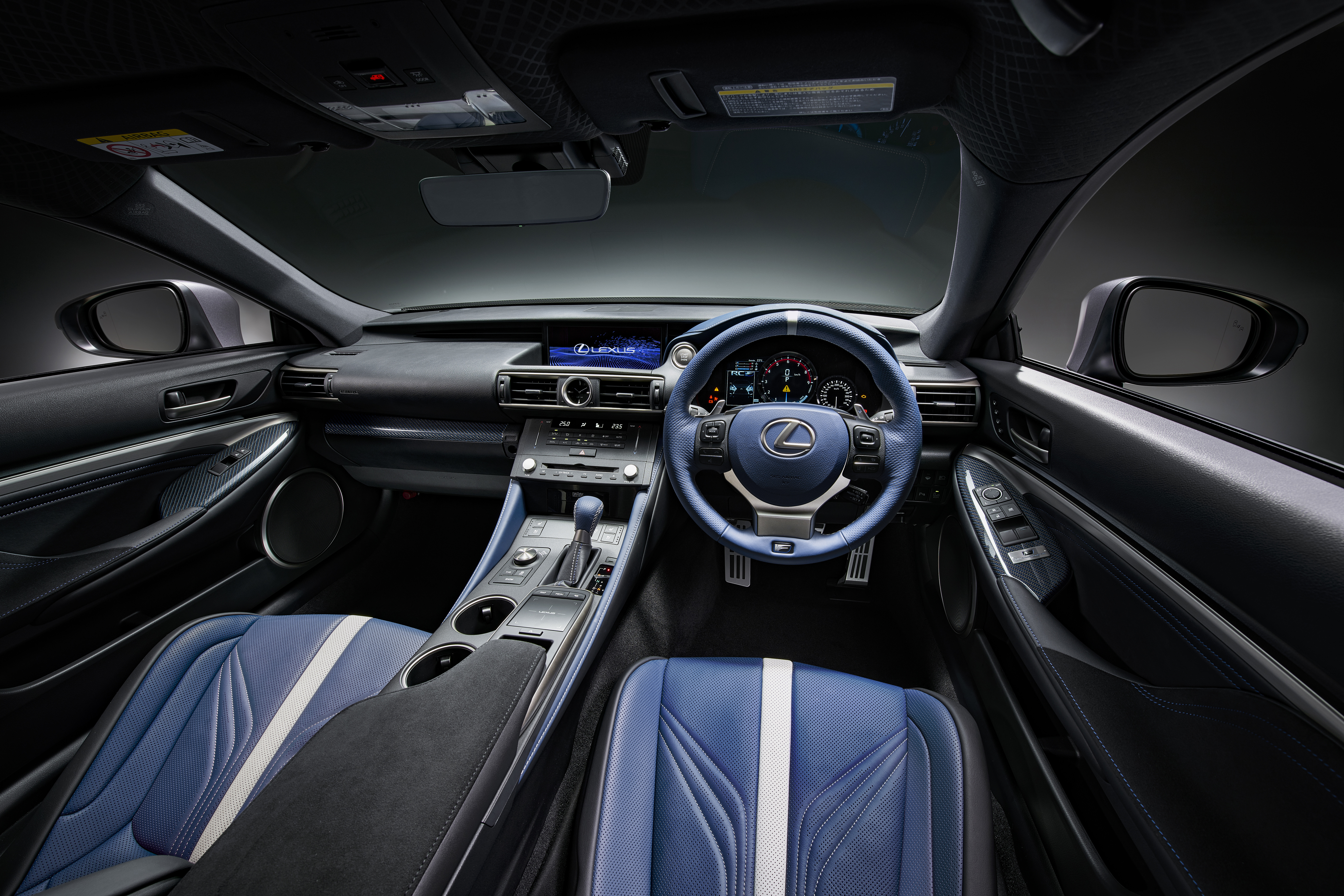 Lexus RC F interior photo