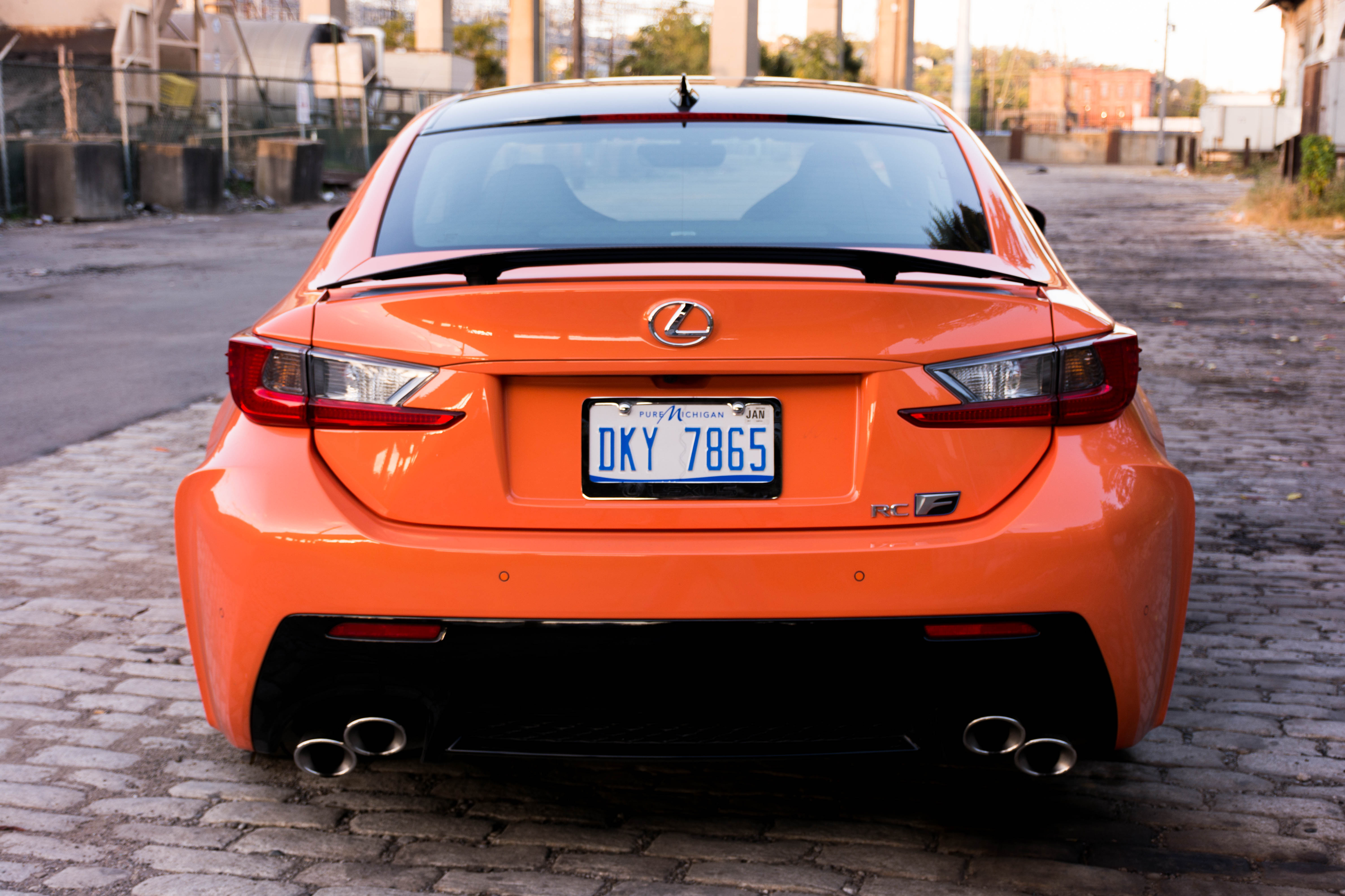Lexus RC F hd specifications