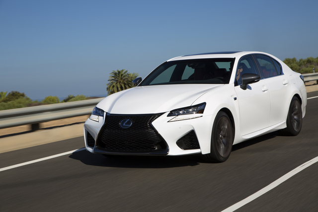 Lexus IS 200t modern specifications