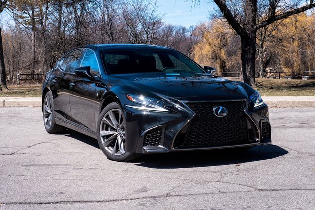 Lexus ES 200/250/350 sedan restyling