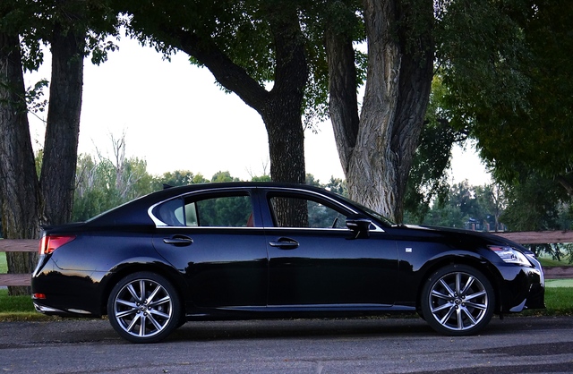Lexus GS 300h/450h best model Lexus GS 300h/450h best 2015