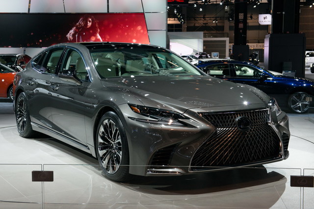 Lexus LS 500 modern restyling